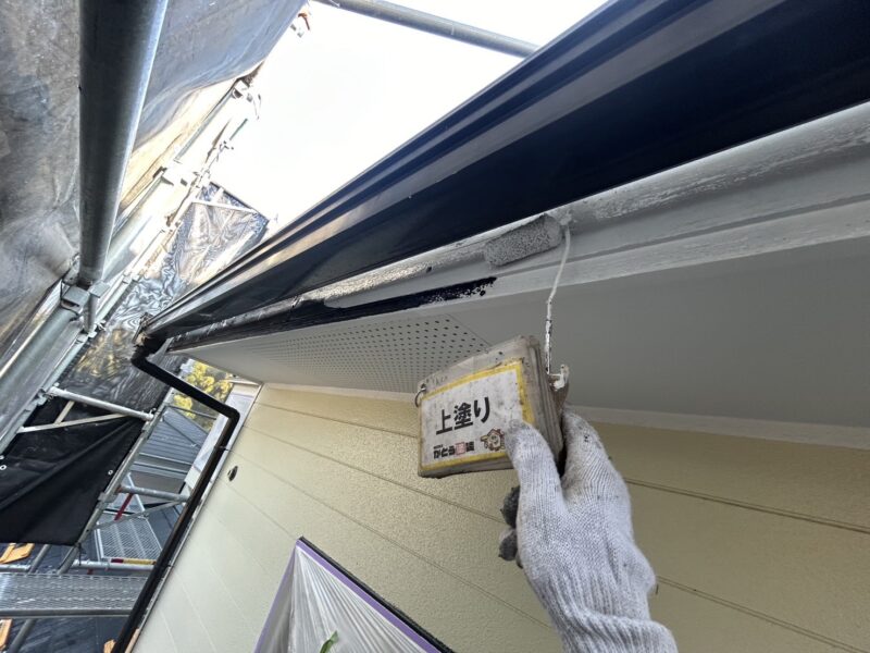 上塗りの様子です。