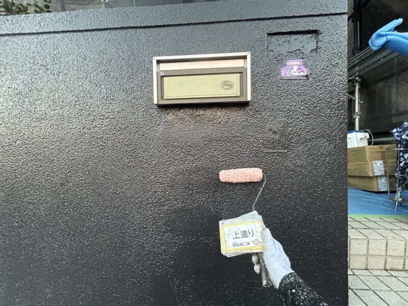 上塗りの様子です。