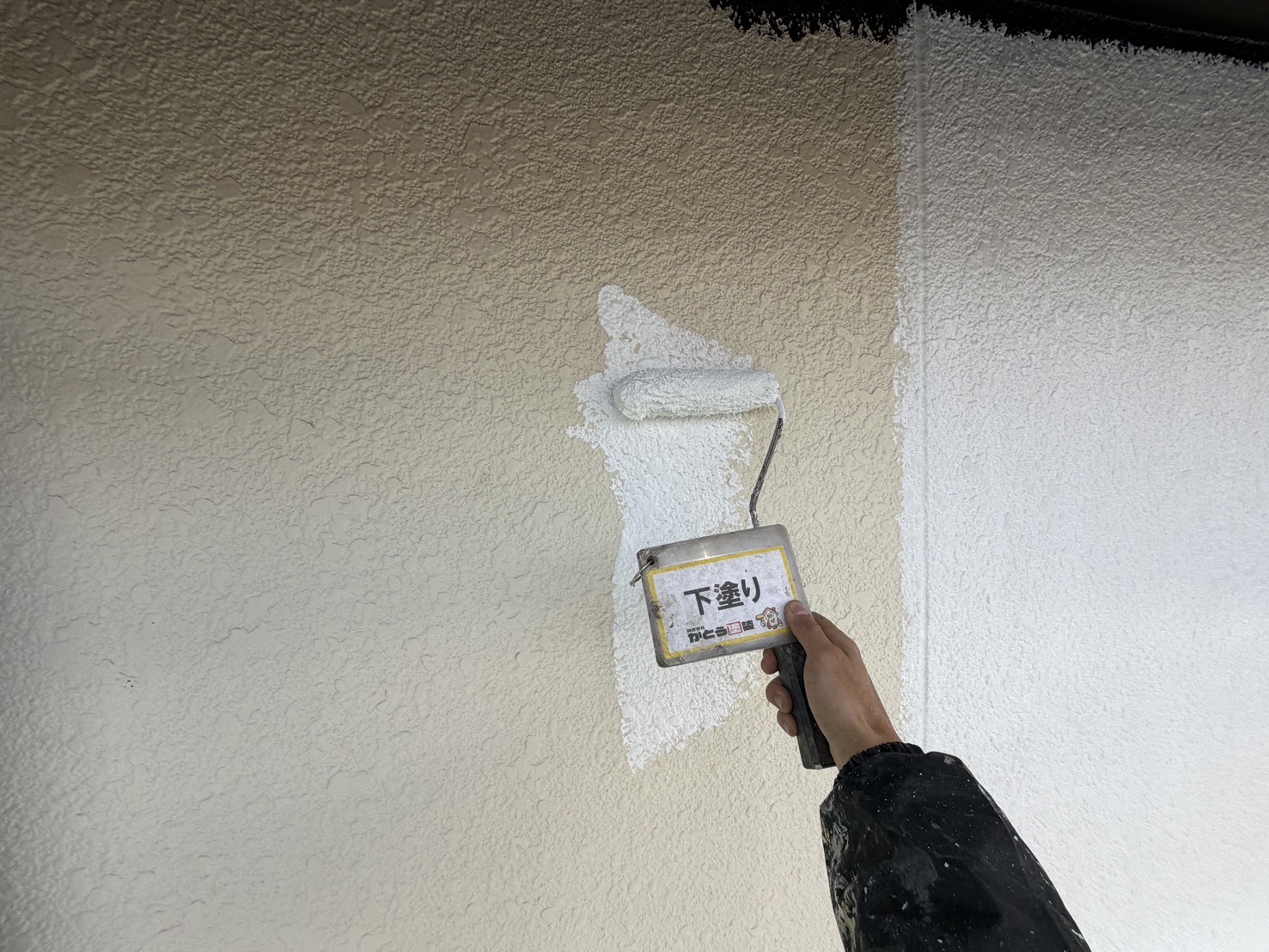 【熊本市北区T様邸】天井塗装の施工事例｜浸透性に優れた塗料で外壁下塗り