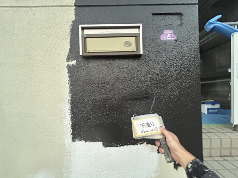 下塗りの様子です。