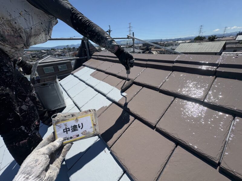 中塗りの様子です。