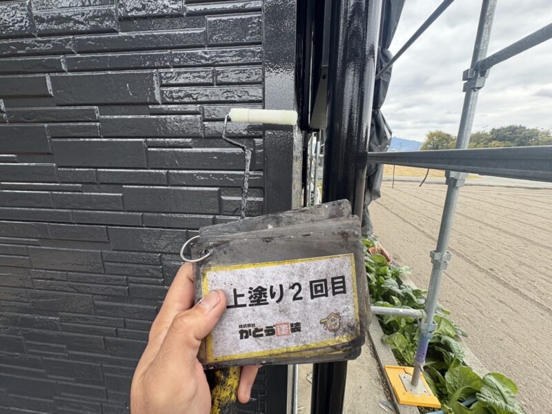 上塗り2回目の様子です。