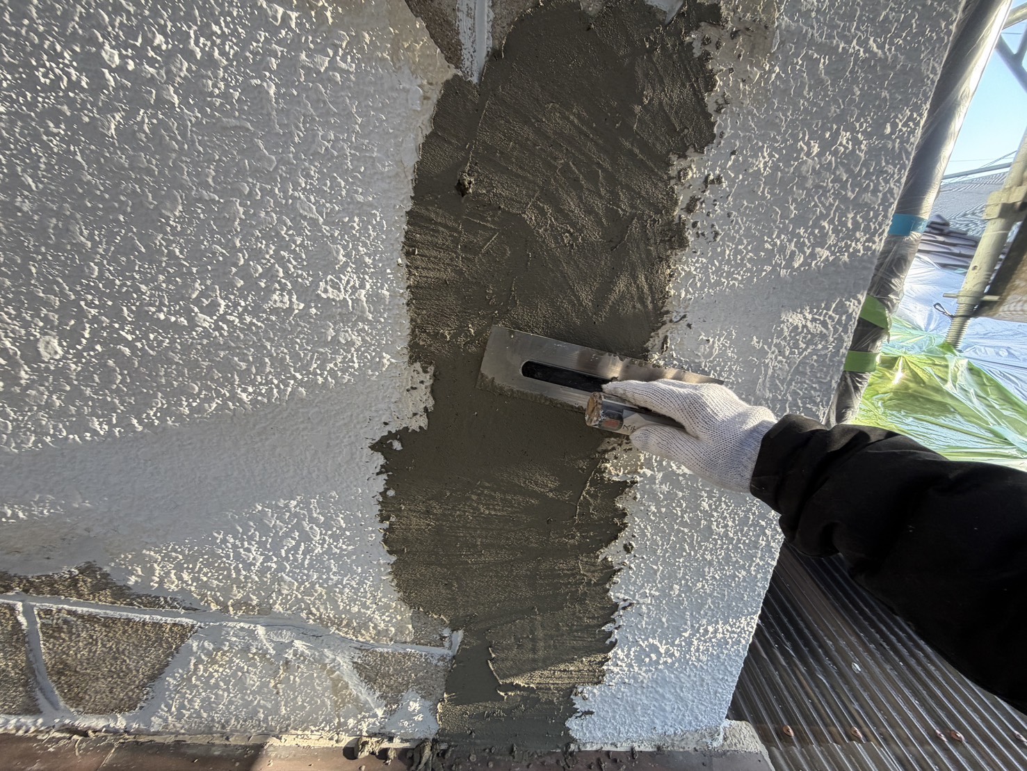 【熊本市北区F様邸】壁補修の施工事例｜築30年 外壁と屋根の外装工事