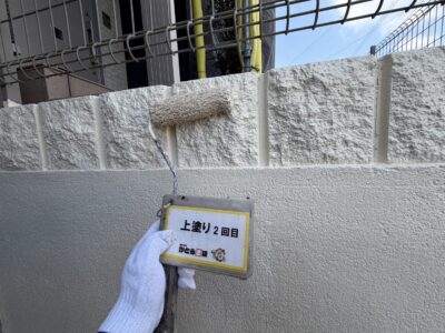 【熊本市O様邸】塀塗装の施工事例｜無機塗料で3回塗り仕上げ