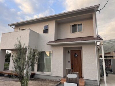 【合志市須屋S様邸】超高耐候性塗料で塗装した施工事例｜高い柔軟性でクラックを抑制