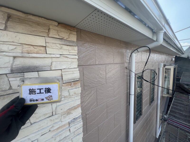 従来の塗料では実現できなかった超ハイレベルな耐汚染性で、長期間外壁の美観を維持することが期待できます。