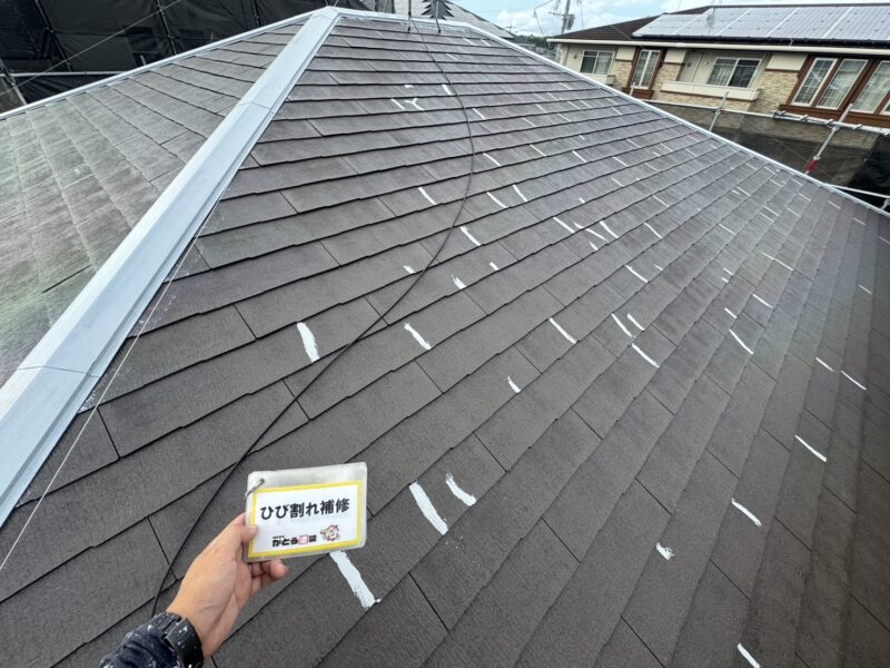 補修してみると、結構な数のひび割れがありました。