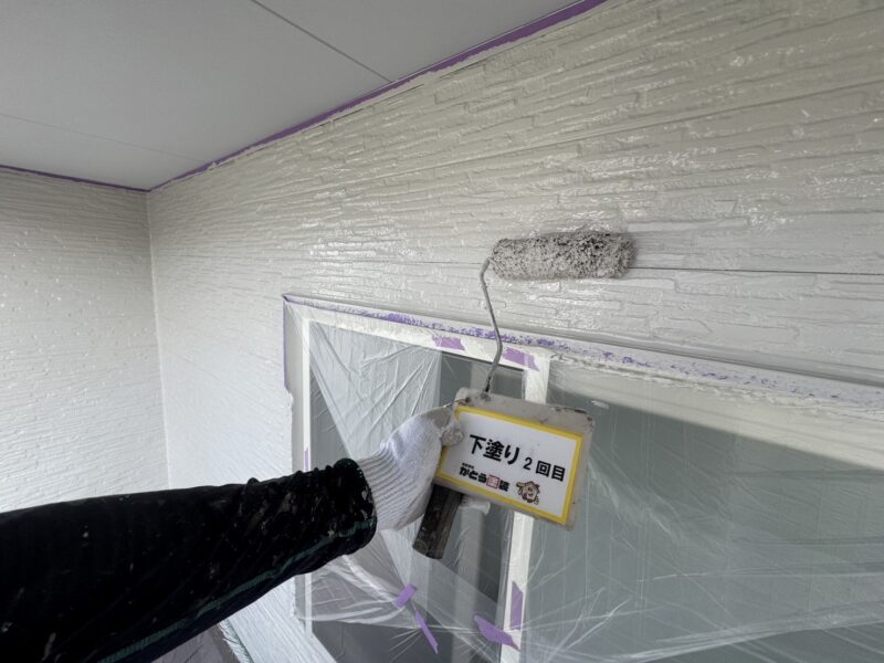 下塗り2回目の様子です。