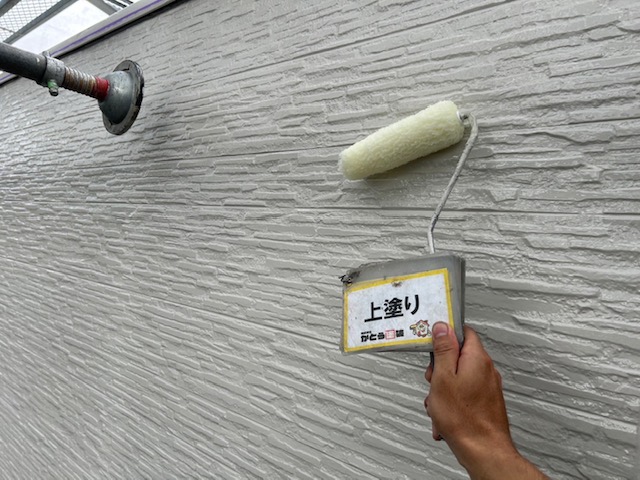 上塗りの様子です。