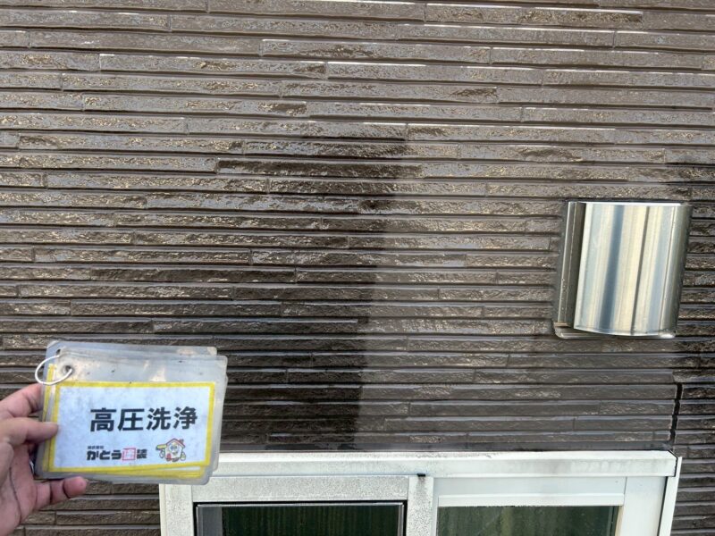 フード付近の汚れがしっかり落ちているのが分かります。