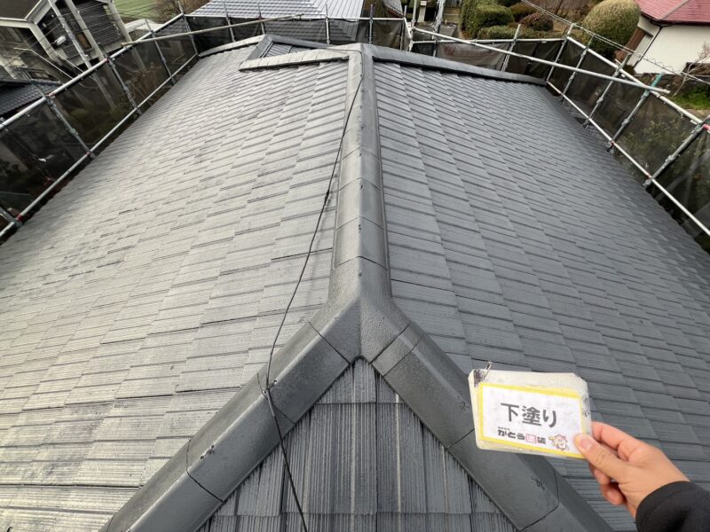 高い浸透性・隠ぺい性、優れた耐候性を兼ね備えた下塗り材を使用しています。