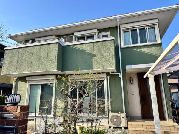 【合志市O様邸】断熱塗料GAINAの施工事例｜心癒される深いグリーンカラーに塗替え