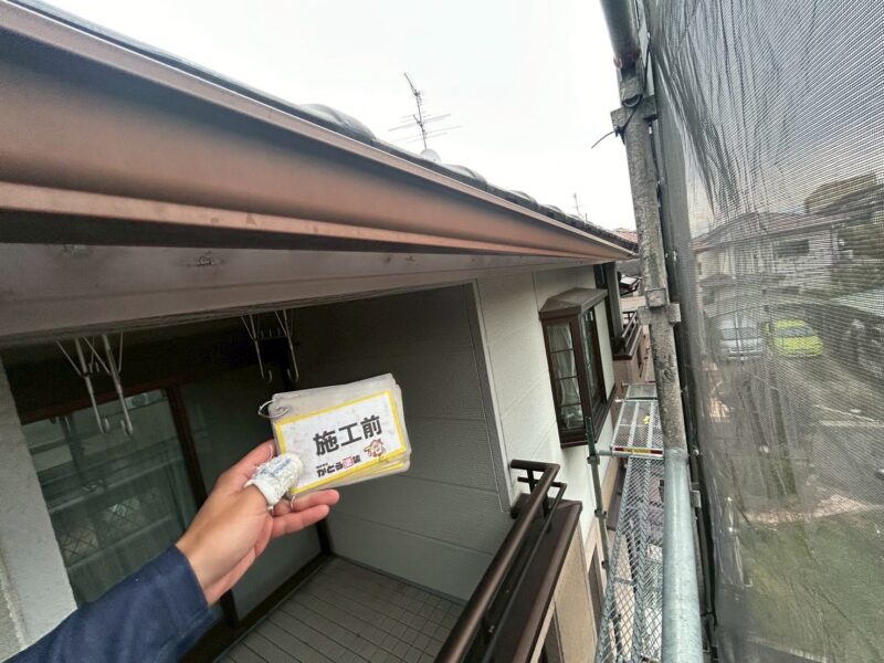 鉄部らしい艶感は完全に失われ、全体的に色褪せていました。