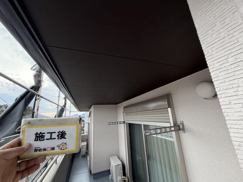 艶消しタイプで落ち着いた仕上がりになり、塗装後に湿潤状態になっても良好な付着性を保ってくれます。