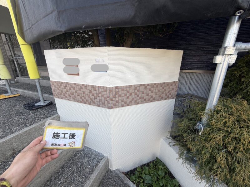 雨垂れ汚れはバッチリ解消し、明るい輝く白さに生まれ変わりました。