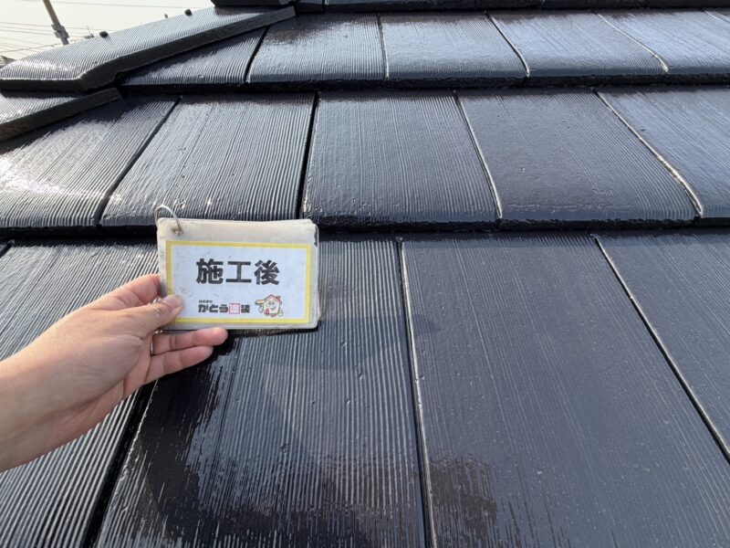 親水性塗膜のため、汚れを洗い流すセルフクリーニング効果があり、汚れが付着しにくいキレイな塗膜を持続できます。