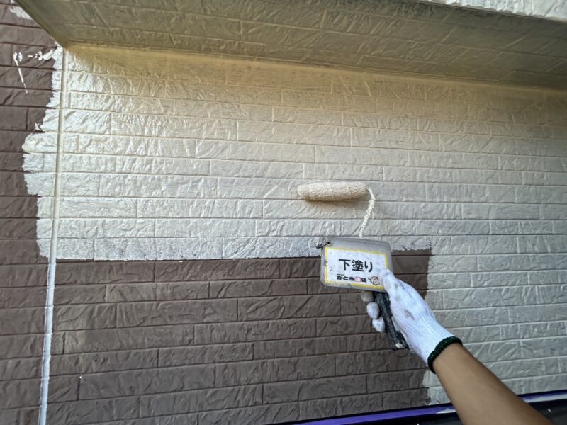 下塗りの様子です。