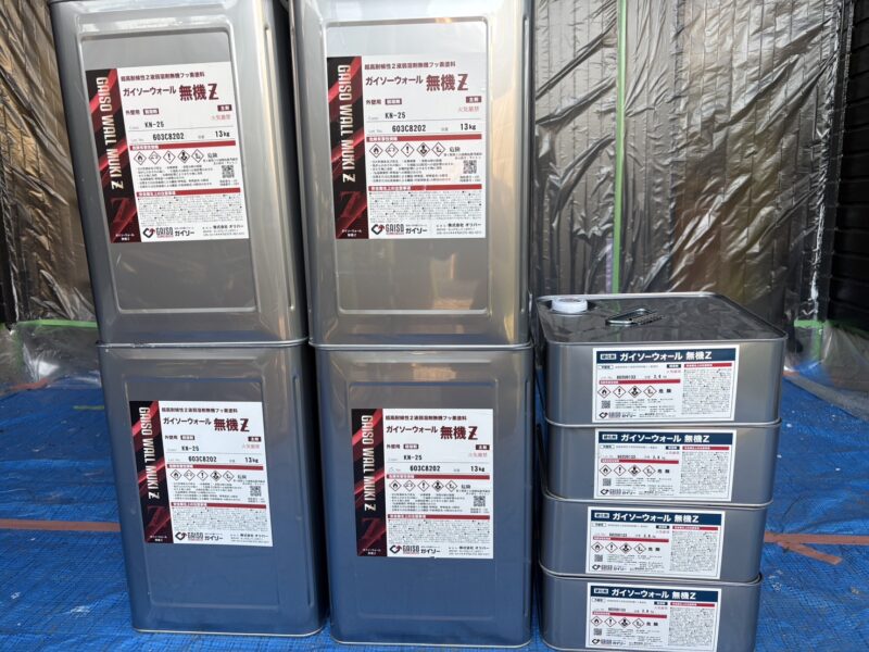 外壁の上塗りの使用塗料です。