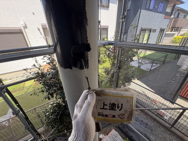 上塗りの様子です。