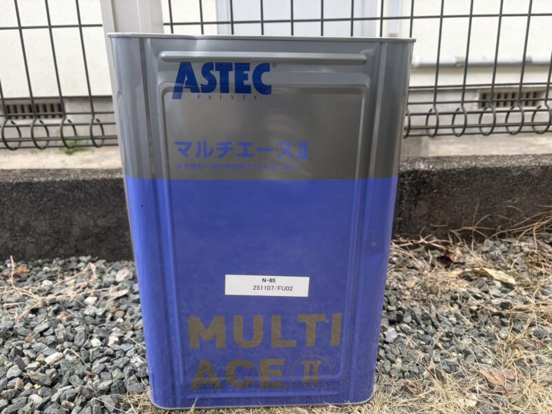 軒天・天井の使用塗料です。
