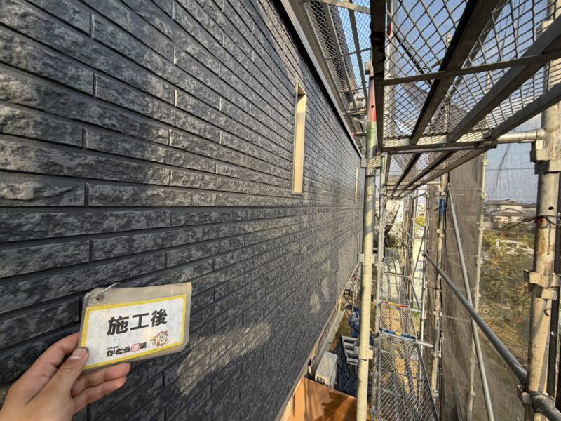仕上げにクリアー塗装をしていますので、上質な艶感が見る人を魅了する輝きある仕上がりになりました。