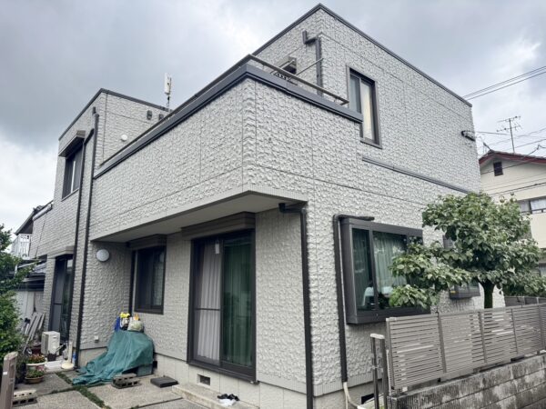 【熊本市北区N様邸】圧倒的な防水性と柔軟性に長けた超高耐候性塗料を使用しました