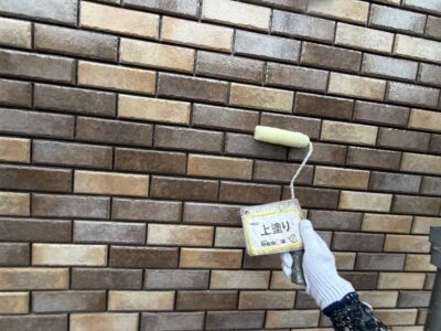 【玉東町S様邸】外壁表面を保護するクリアー塗装をおこないました