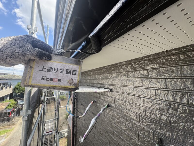 上塗り２回目の様子です。