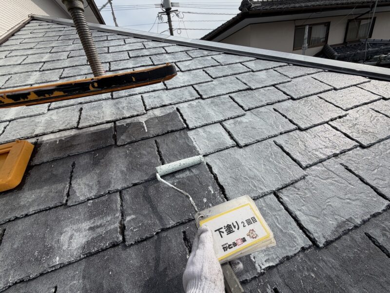 綺麗な仕上がりを実現するためには、下塗りがムラなくできていることがとても重要です。