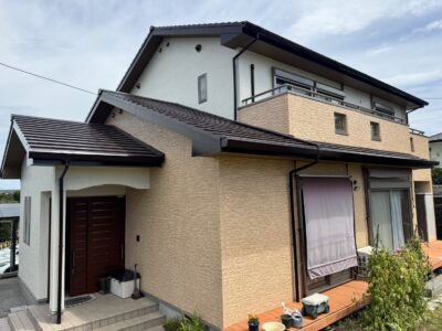 【宇城市H様邸】お気に入りのサイディングを活かし、新しいデザインを創造するWB多彩仕上げ工法で施工しました