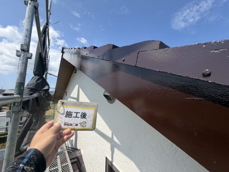 破風は劣化が激しい場合、板金を巻き付ける工事をすることができますので、劣化の状態に合わせて最適な方法をご提案いたします。