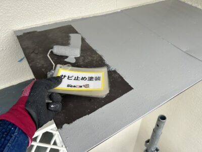 【菊陽町O様邸】付帯部のケレンとサビ止め塗装をおこないました